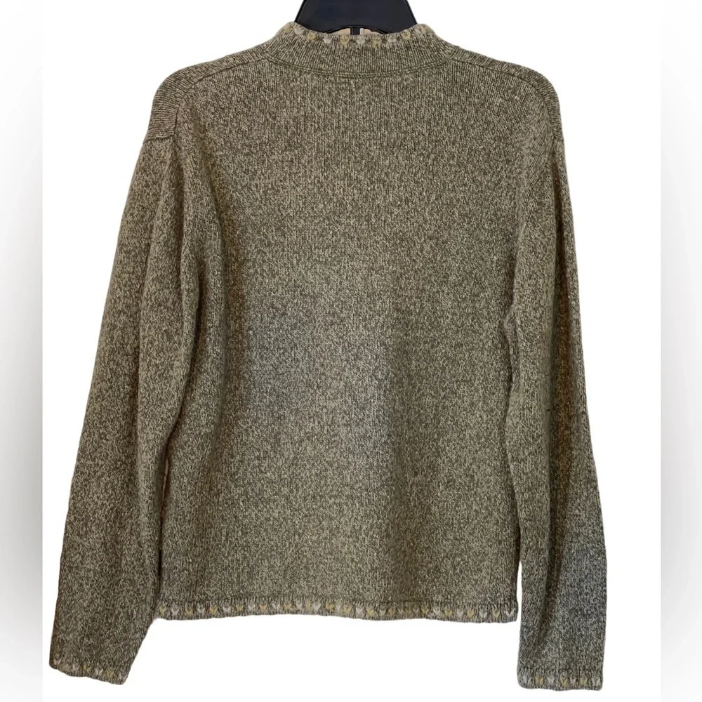Woolrich women’s wool blend sweater. GUC Size Large - Picture 2 of 4